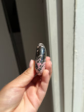 Load image into Gallery viewer, Rhodonite Palm Stone 24LE