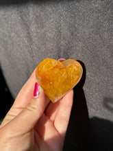 Load image into Gallery viewer, Golden Healer Heart 20HF