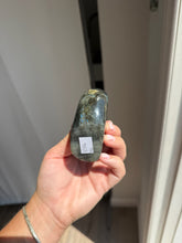 Load image into Gallery viewer, Labradorite Freeform 45AL
