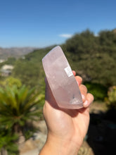 Load image into Gallery viewer, Rose Quartz Bowl 30BV