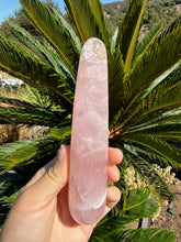 Load image into Gallery viewer, Rose Quartz Wand 40ZL