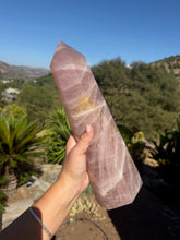 Load image into Gallery viewer, Rose Quartz Tower 355N