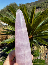 Load image into Gallery viewer, Rose Quartz Wand 40LB