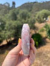 Load image into Gallery viewer, Lavender Pink Amethyst Heart