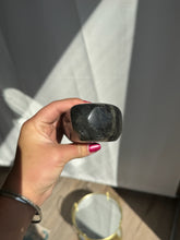 Load image into Gallery viewer, Labradorite Freeform 60IB