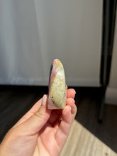 Load image into Gallery viewer, Pink Opal Flame 20LL