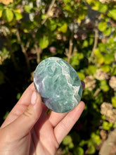 Load image into Gallery viewer, Blue Fluorite Palm Stone 80VB