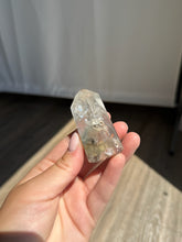 Load image into Gallery viewer, Rutile Matrix Quartz Tower 38WB