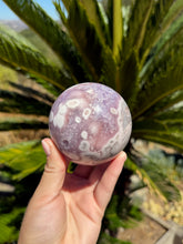 Load image into Gallery viewer, Pink Amethyst Sphere 130EP