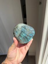 Load image into Gallery viewer, Labradorite Freeform 45AL