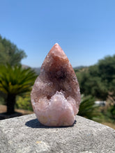 Load image into Gallery viewer, Pink Amethyst Druzy Flame