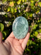 Load image into Gallery viewer, Blue Fluorite Palm Stone 80VE
