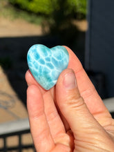 Load image into Gallery viewer, Larimar heart 120ha