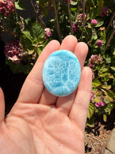 Load image into Gallery viewer, Larimar oval