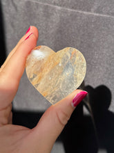 Load image into Gallery viewer, Golden Healer Heart 14HG