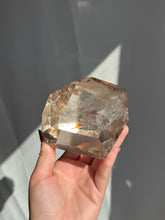 Load image into Gallery viewer, Smokey Quartz Geometric 88HP