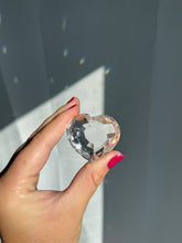 Load image into Gallery viewer, Quartz Heart 30KE