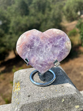Load image into Gallery viewer, Lavender Pink Amethyst Heart