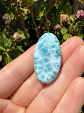 Load image into Gallery viewer, Larimar Oval 63H