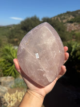 Load image into Gallery viewer, Rose Quartz Bowl 55EB