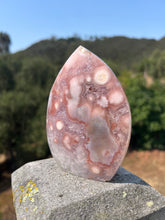Load image into Gallery viewer, Pink Amethyst Flame