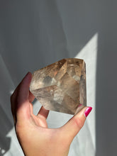 Load image into Gallery viewer, Smokey Quartz Geometric 88HP