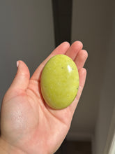 Load image into Gallery viewer, Serpentine Palm Stone Intuitively Selected 18SA