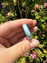 Load image into Gallery viewer, Larimar Oval 82LB