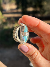 Load image into Gallery viewer, Larimar Purse