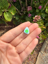 Load image into Gallery viewer, Larimar cab