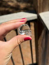 Load image into Gallery viewer, Quartz Mini Skull 20T