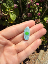 Load image into Gallery viewer, Larimar cab