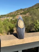 Load image into Gallery viewer, Agate Flame 42PU