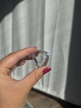 Load image into Gallery viewer, Quartz Heart 24KA