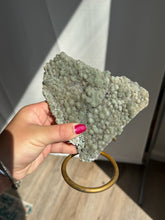 Load image into Gallery viewer, Green Amethyst Plate with Stand 65HR