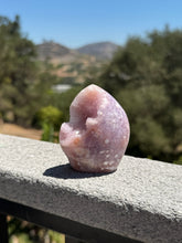 Load image into Gallery viewer, Lavender Pink Amethyst Flower Agate Flame 58CA