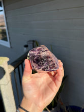 Load image into Gallery viewer, Chevron Amethyst Flame 95ZT