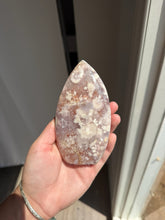 Load image into Gallery viewer, Lavendar Pink Amethyst Flower Agate Flame 60RH
