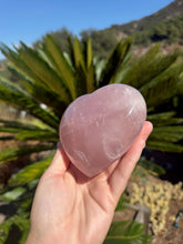 Load image into Gallery viewer, Rose Quartz Heart 75AB