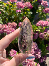 Load image into Gallery viewer, Citrine Faceted Flame