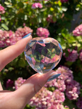 Load image into Gallery viewer, Quartz Faceted Heart