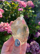 Load image into Gallery viewer, Citrine Standing Geometric with etchings face