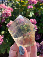 Load image into Gallery viewer, Citrine Standing Geometric with etchings face