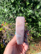 Load image into Gallery viewer, Lavender Pink Amethyst Heart