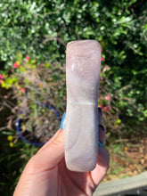 Load image into Gallery viewer, Lavender Pink Amethyst Heart