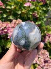 Load image into Gallery viewer, Moss Agate Sphere