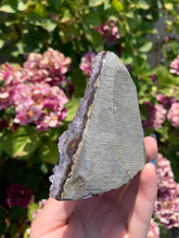Load image into Gallery viewer, Druzy Purple Amethyst Cut Base