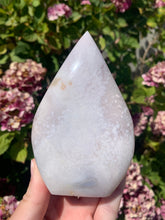 Load image into Gallery viewer, Pink Amethyst Flower Agate Flame