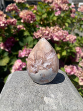 Load image into Gallery viewer, Pink Amethyst Flower Agate Flame