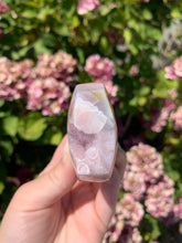 Load image into Gallery viewer, Pink Amethyst Flower Agate Flame
